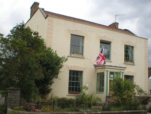 Sungate Holiday Apartments